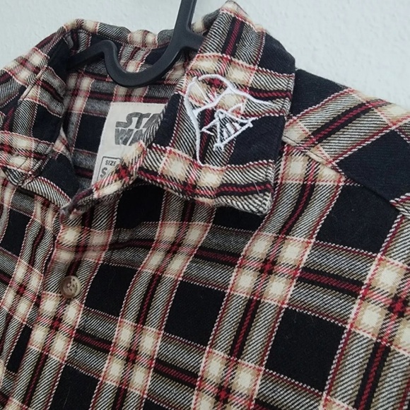Star Wars Checkered Shirt Cakeworthy Flannel - Picture 4 of 4